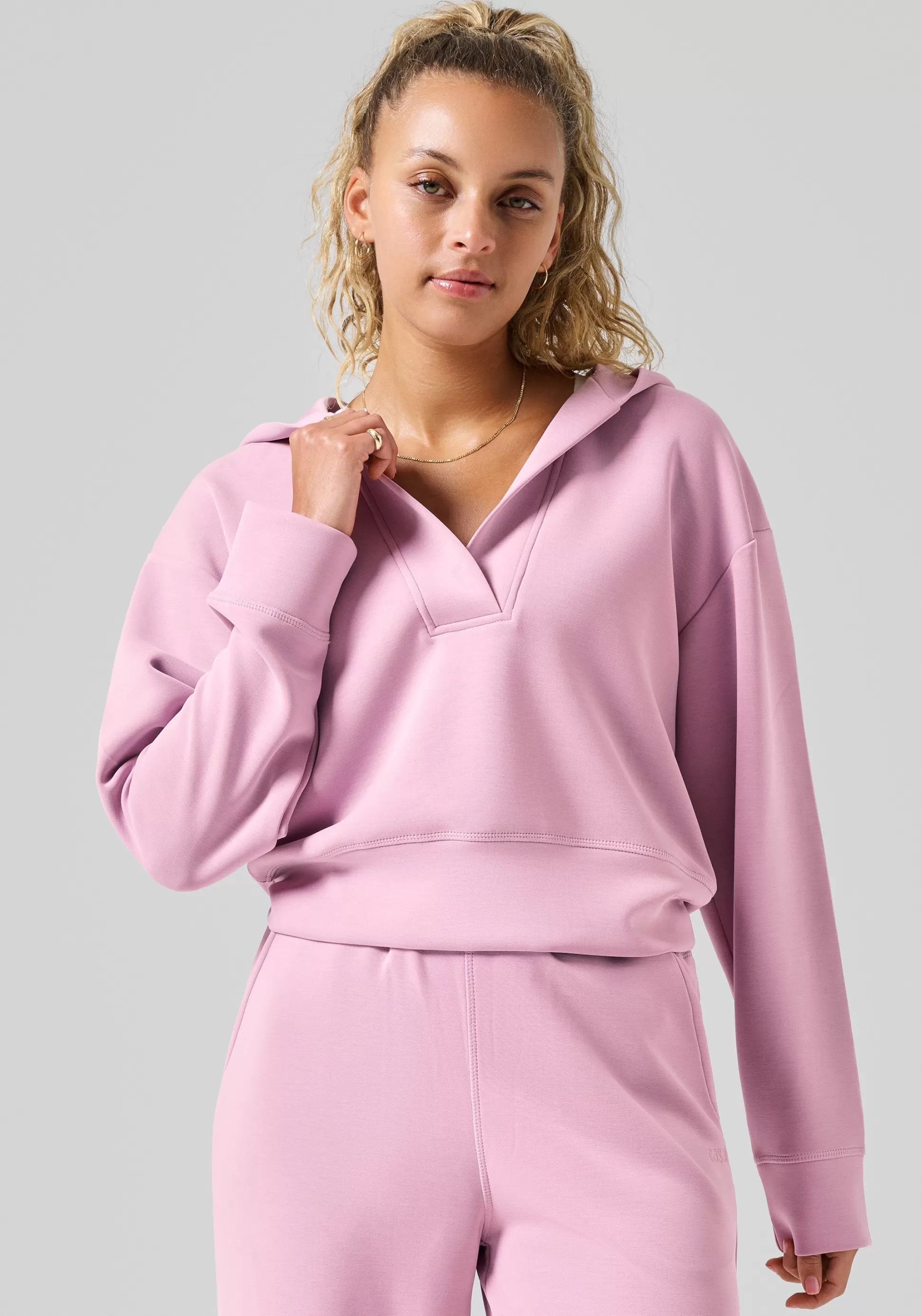 Casall Gensere>Peachy V-Neck Hoodie -