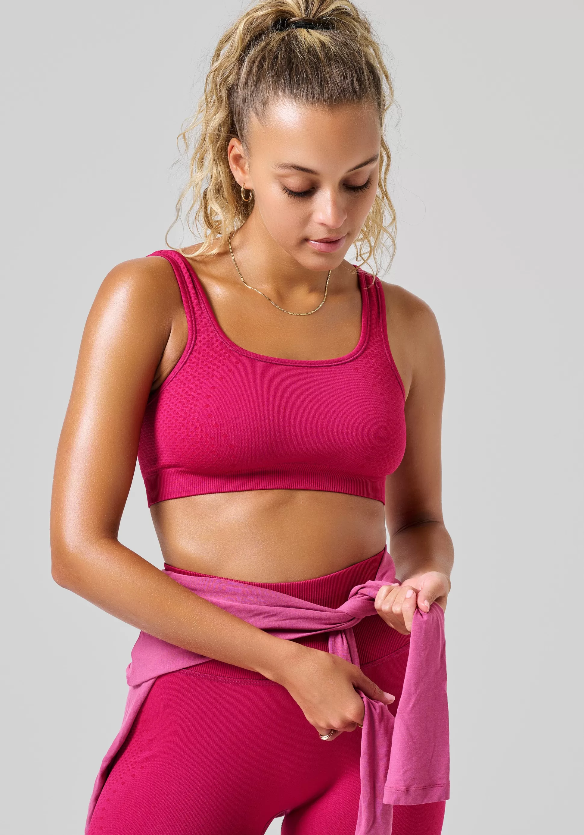 Casall Sports-Bh>Scallop Seamless Bralette -