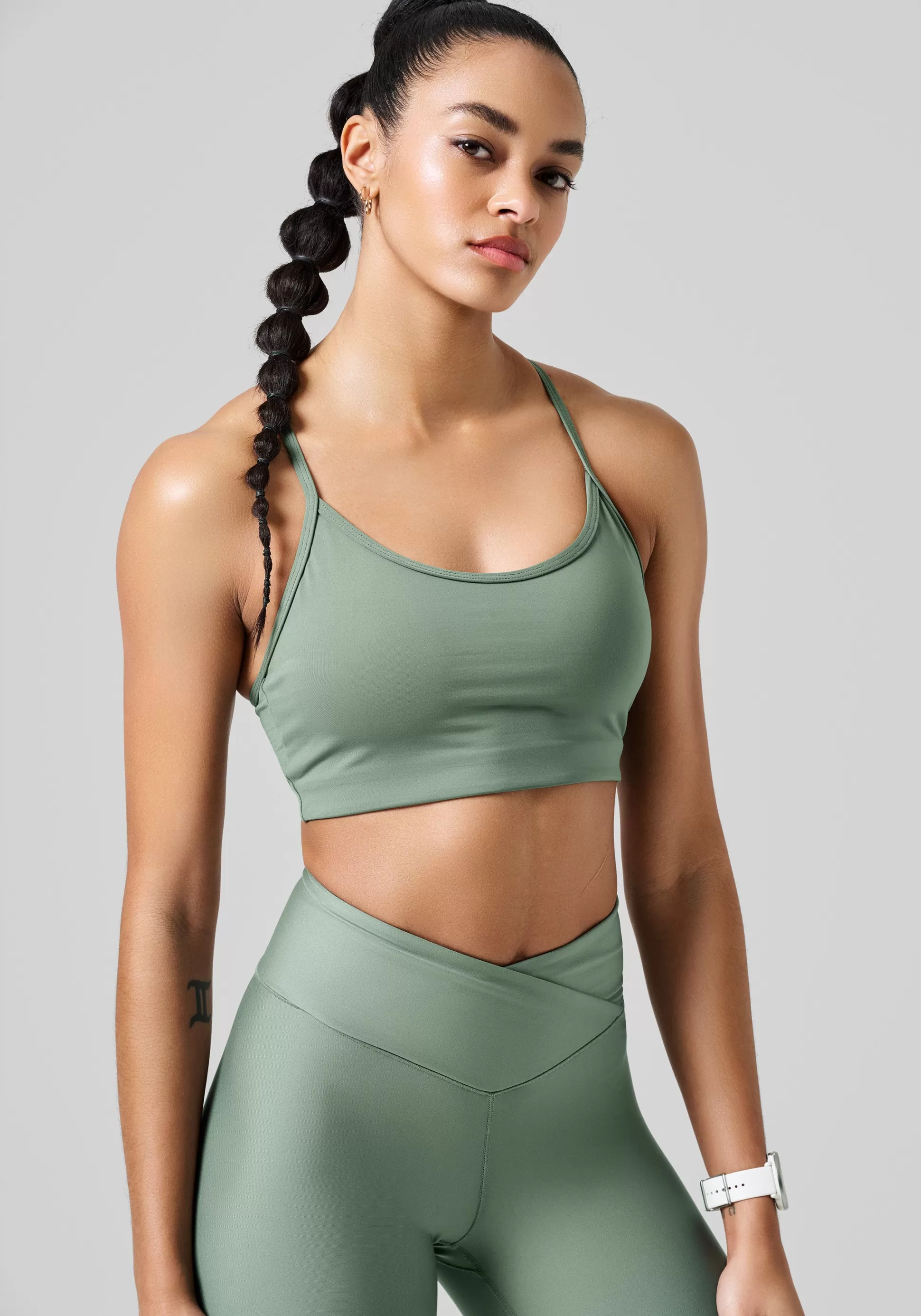 Casall Sports-Bh>Sleek Strappy Sports Bra -