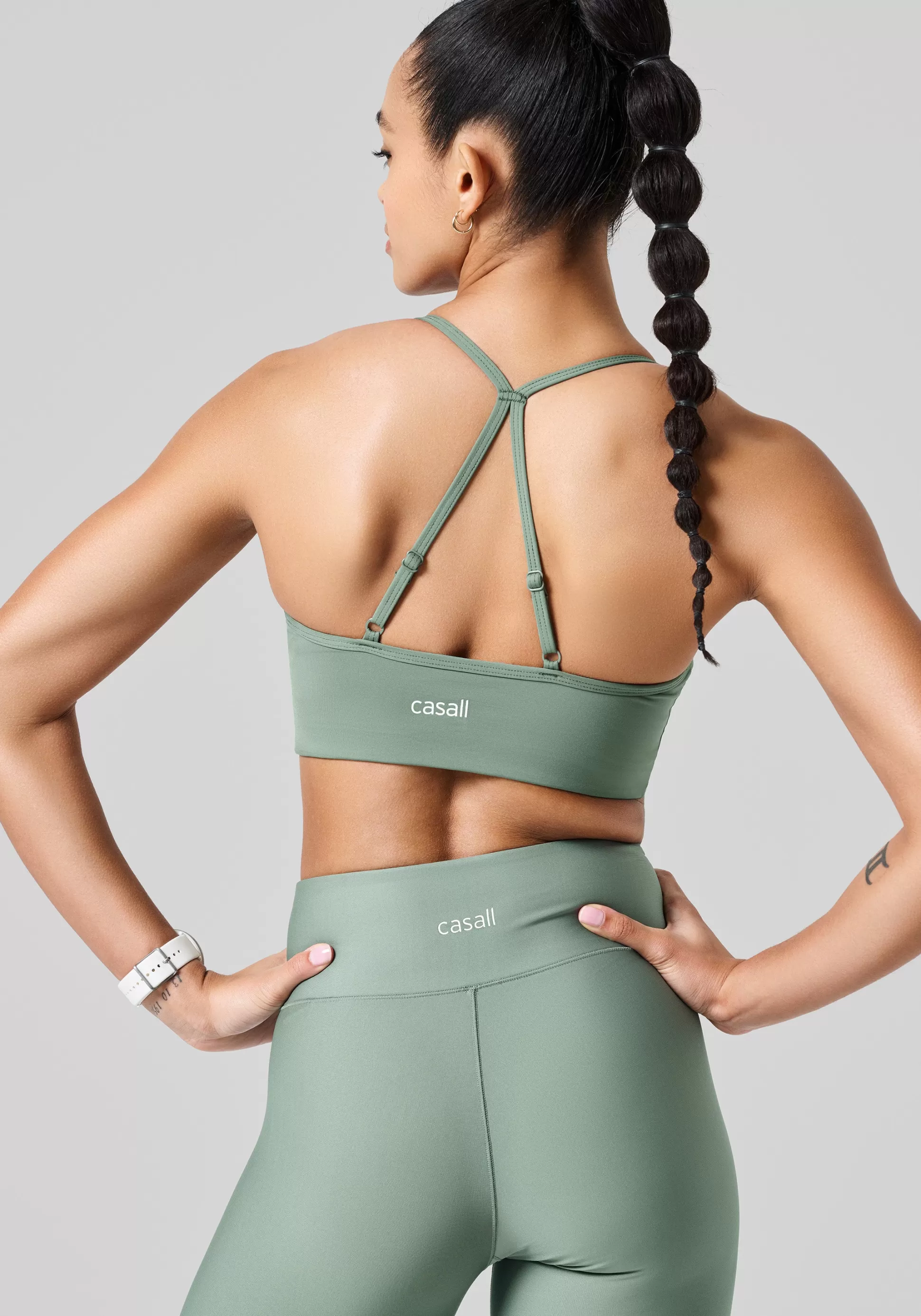 Casall Sports-Bh>Sleek Strappy Sports Bra -