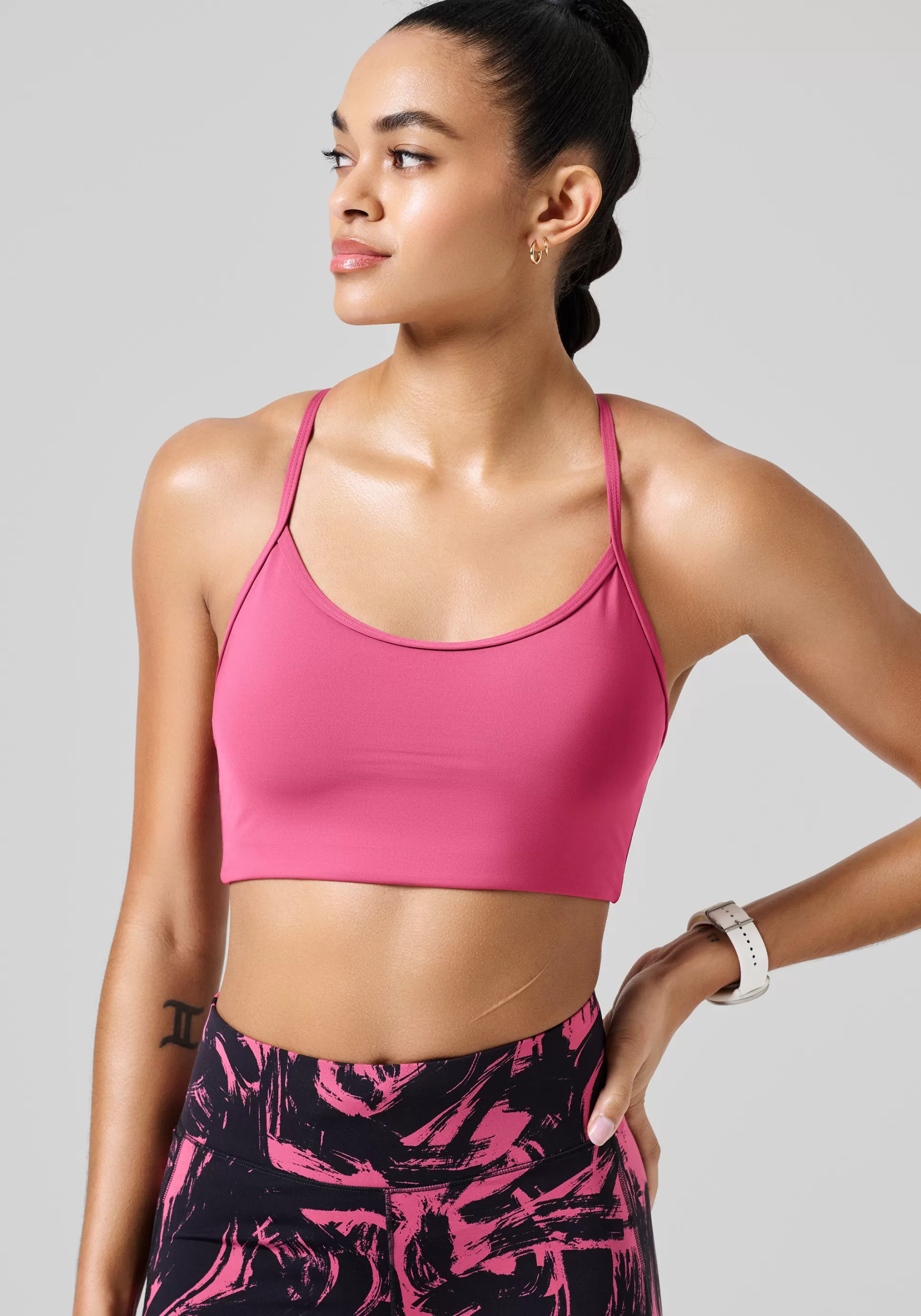 Casall Sports-Bh>Sleek Strappy Sports Bra -